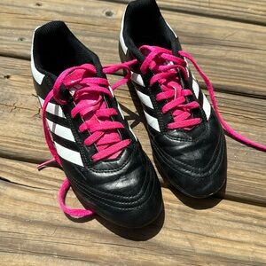 Girls Adidas soccer cleats size 3